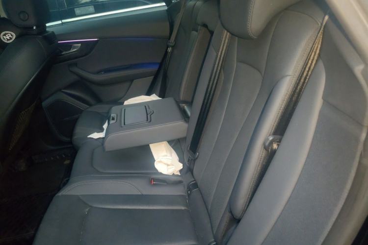 Used Audi Q8 2023 55 TFSI Luxury Dynamic Edition Left Rear Seat