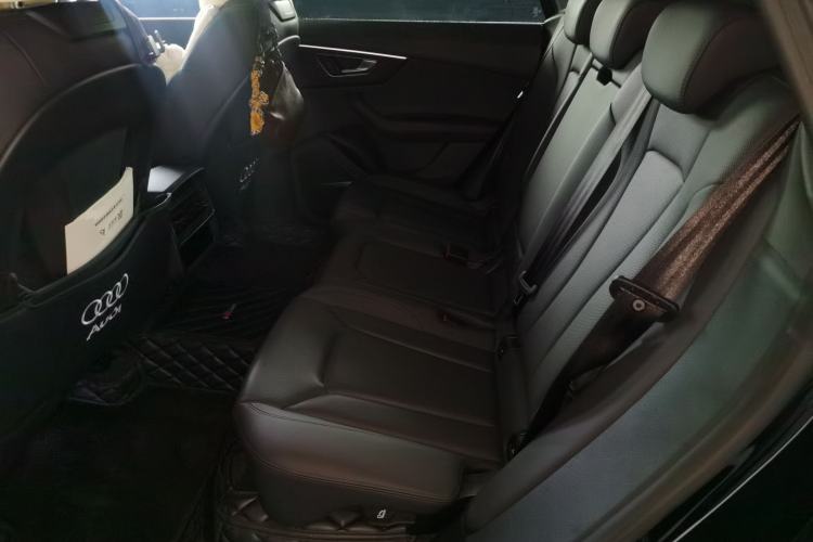 Used Audi Q8 2023 55 TFSI Luxury Dynamic Edition Left Rear Seat
