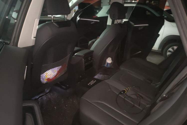 Used Audi Q8 2023 55 TFSI Luxury Dynamic Edition Left Rear Seat