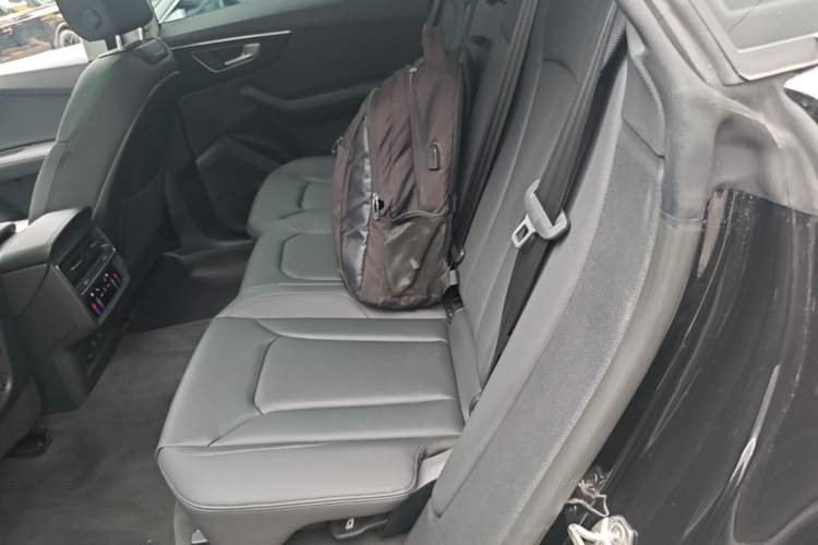 Used Audi Q8 2023 55 TFSI Prestige Dynamic Edition Left Rear Seat