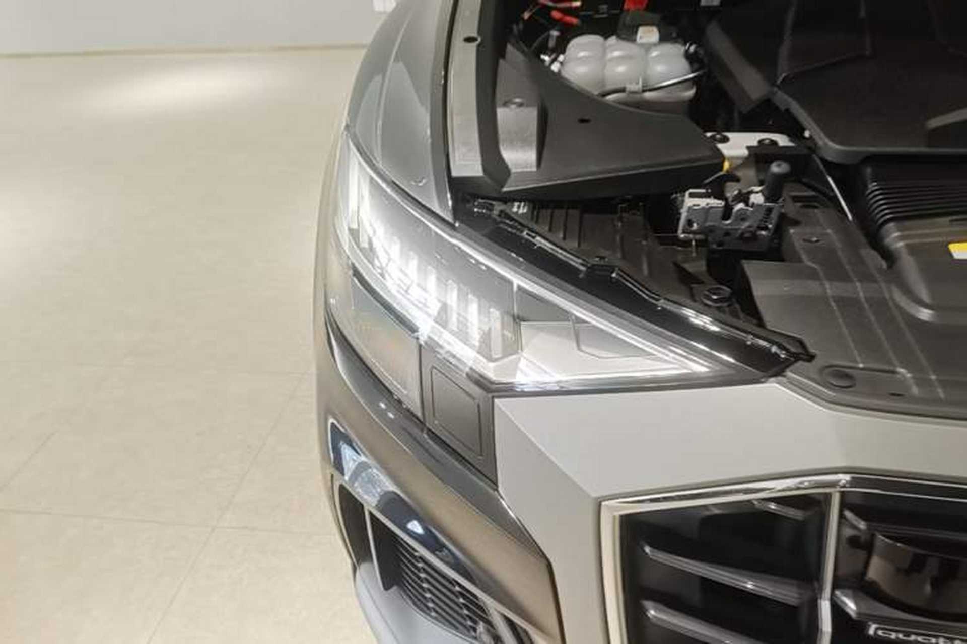 Used Audi Q8 2023 55 TFSI Prestige Dynamic Edition Right Front Headlight