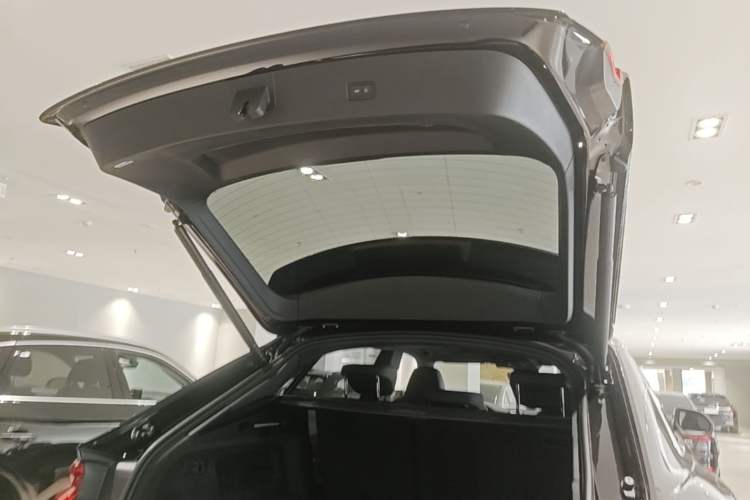 Used Audi Q8 2023 55 TFSI Prestige Dynamic Edition Trunk