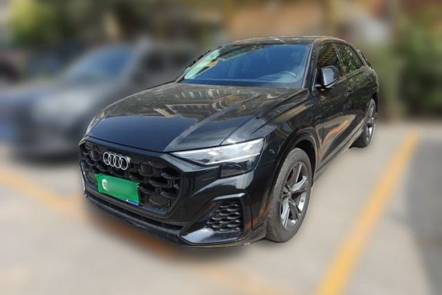 Used Audi Q8 2024 55 TFSI Luxury Dynamic Model