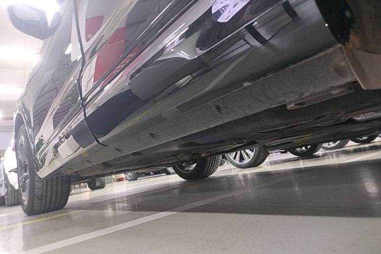 Used Audi Q8 2024 55 TFSI Luxury Dynamic Model Chassis Rear Left