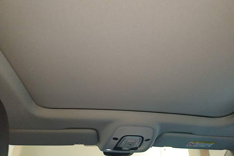 Used Audi Q8 2024 55 TFSI Luxury Dynamic Model Headliner