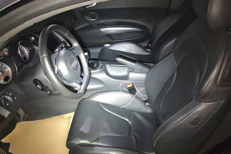 Used Audi R8 2007 4.2 FSI quattro Left Front Seat