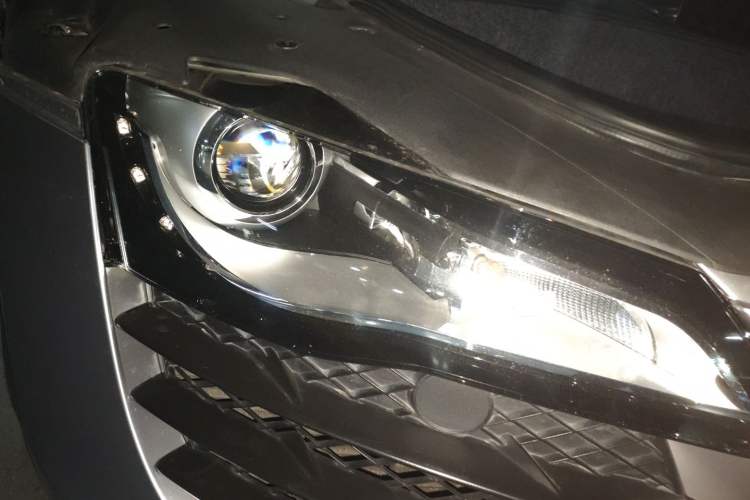 Used Audi R8 2007 4.2 FSI quattro Right Front Headlight