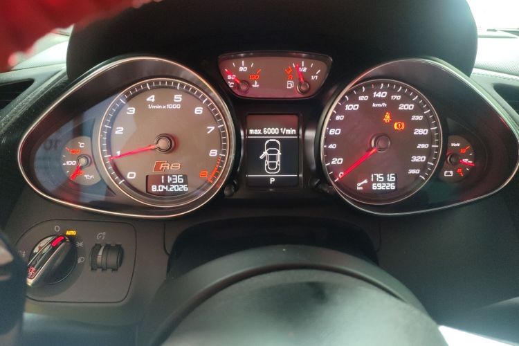 Used Audi R8 2014 4.2 FSI quattro Instrument Cluster