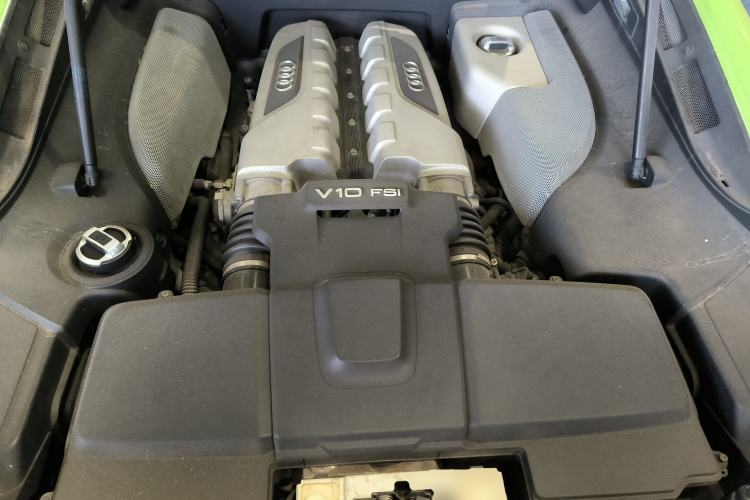 Used Audi R8 2014 5.2 FSI quattro Engine Bay