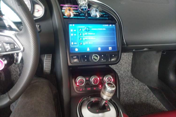 Used Audi R8 2014 4.2 FSI quattro Audio And AC Panel