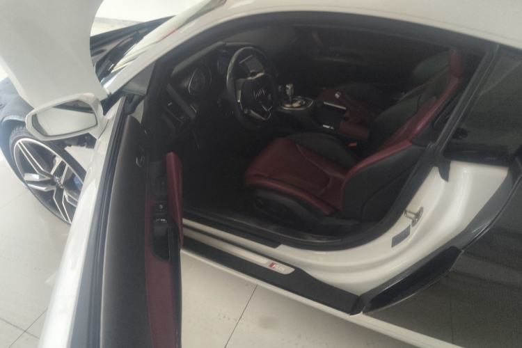 Used Audi R8 2014 4.2 FSI quattro Driver Seat