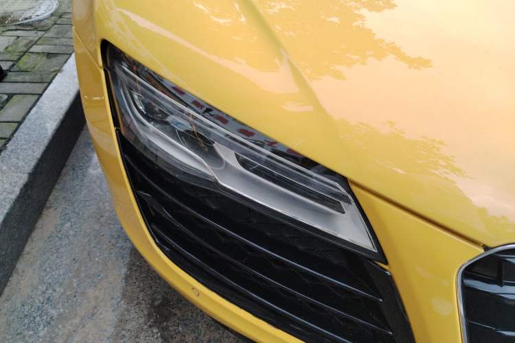 Used Audi R8 2014 4.2 FSI quattro Right Front Headlight