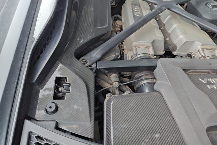 Used Audi R8 2016 V10 Coupe Performance Engine Bay Right