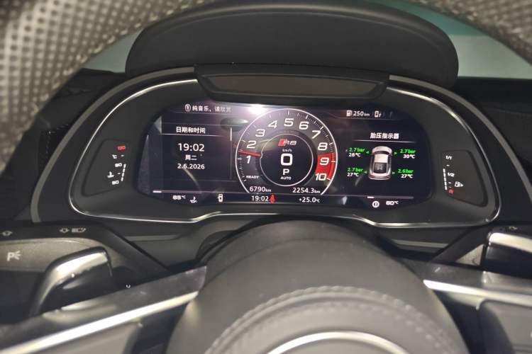 Used Audi R8 2021 V10 Coupe performance Instrument Cluster