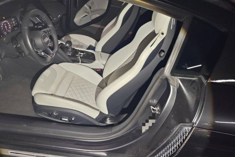 Used Audi R8 2021 V10 Coupe performance Left Front Seat