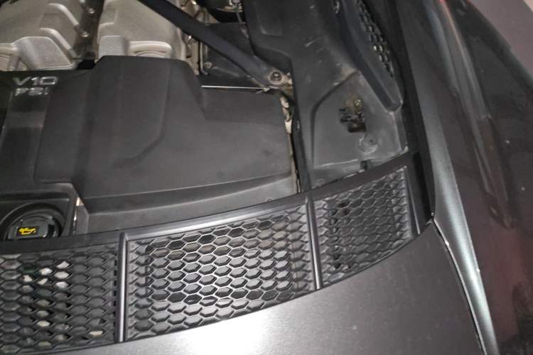 Used Audi R8 2021 V10 Coupe performance Engine Bay Left