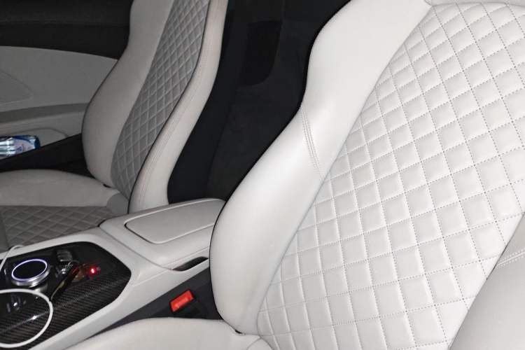 Used Audi R8 2021 V10 Coupe performance Left Rear Seat