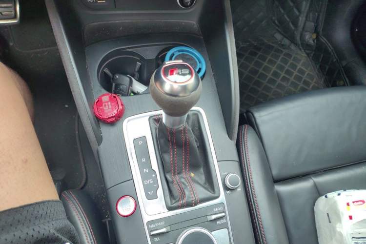 Used Audi RS 3 2017 RS 3 2.5T Limousine Gear Lever