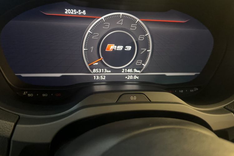 Used Audi RS 3 2017 RS 3 2.5T Limousine Odometer Close Up