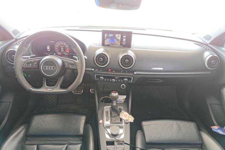 Used Audi RS 3 2017 RS 3 2.5T Limousine Center Console