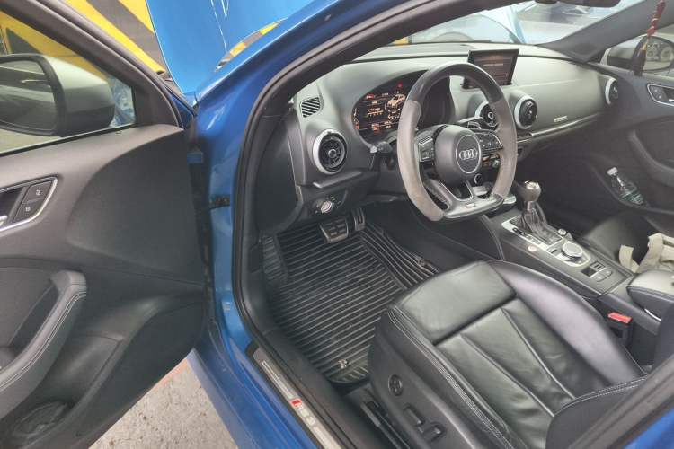 Used Audi RS 3 2017 RS 3 2.5T Limousine Driver Seat