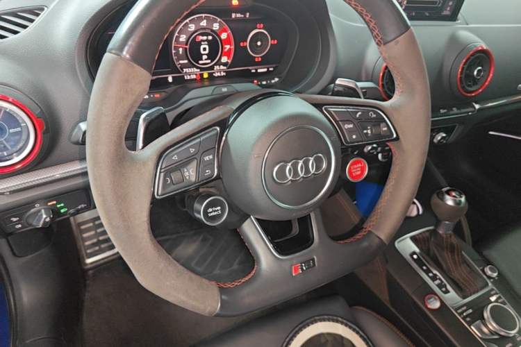 Used Audi RS 3 2017 RS 3 2.5T Limousine Steering Wheel