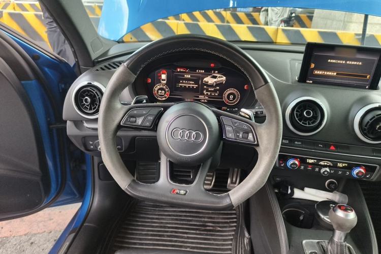 Used Audi RS 3 2017 RS 3 2.5T Limousine Steering Wheel
