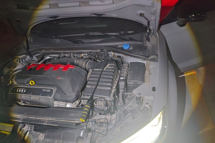 Used Audi RS 3 2017 RS 3 2.5T Limousine Engine Bay Left