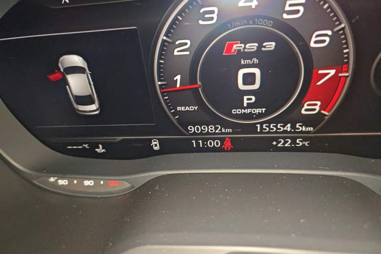 Used Audi RS 3 2017 RS 3 2.5T Limousine Odometer Close Up