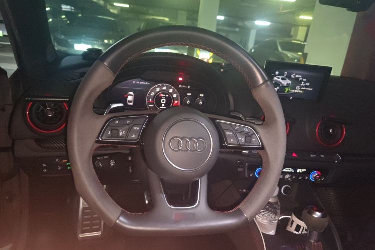 Used Audi RS 3 2017 RS 3 2.5T Limousine Steering Wheel