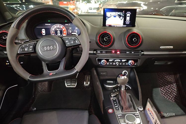 Used Audi RS 3 2017 RS 3 2.5T Limousine Center Console