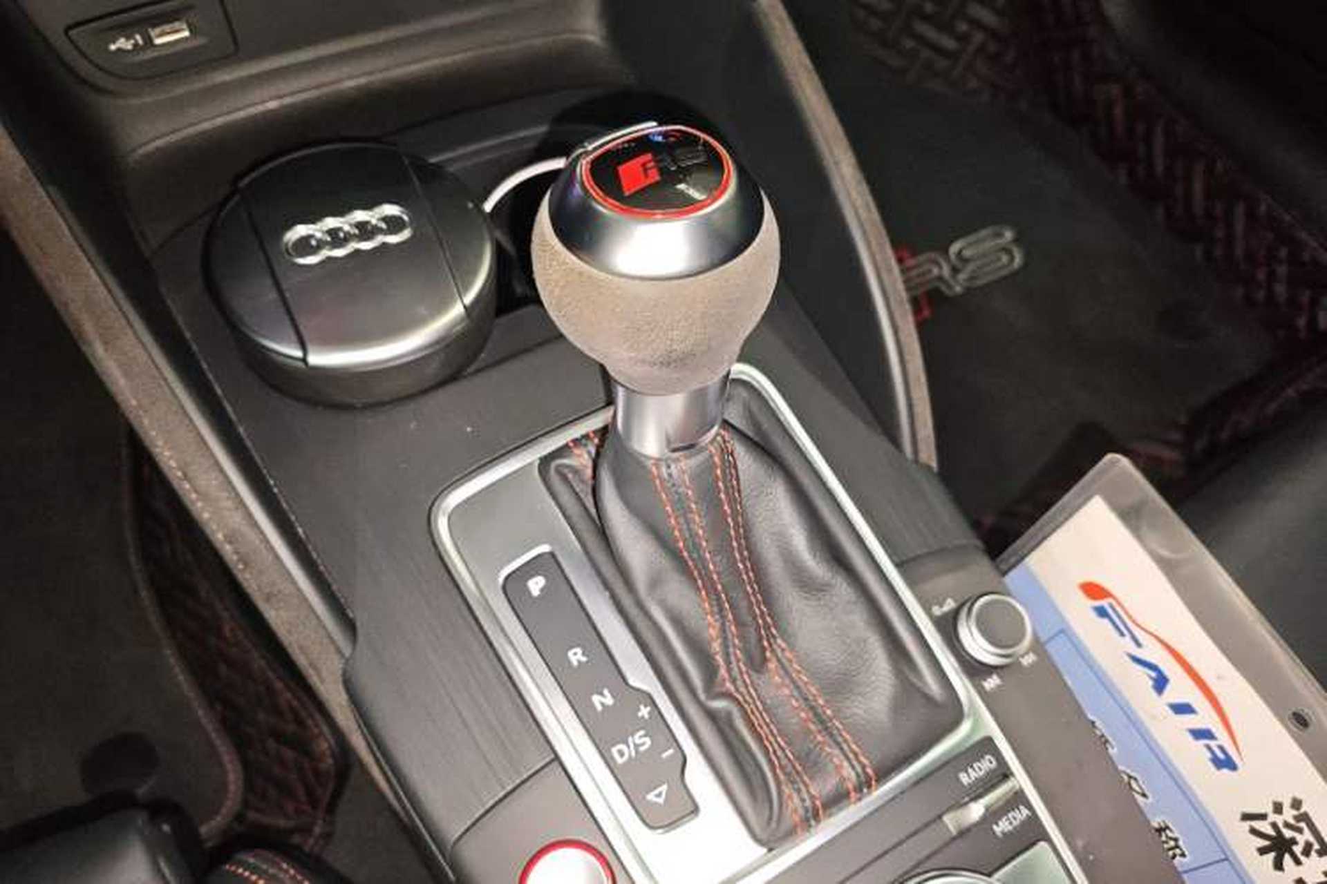Used Audi RS 3 2017 RS 3 2.5T Limousine Gear Lever