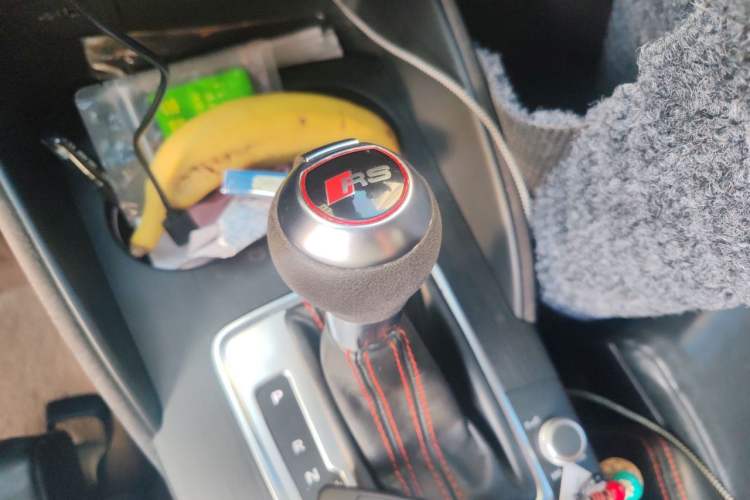 Used Audi RS 3 2017 RS 3 2.5T Limousine Gear Lever