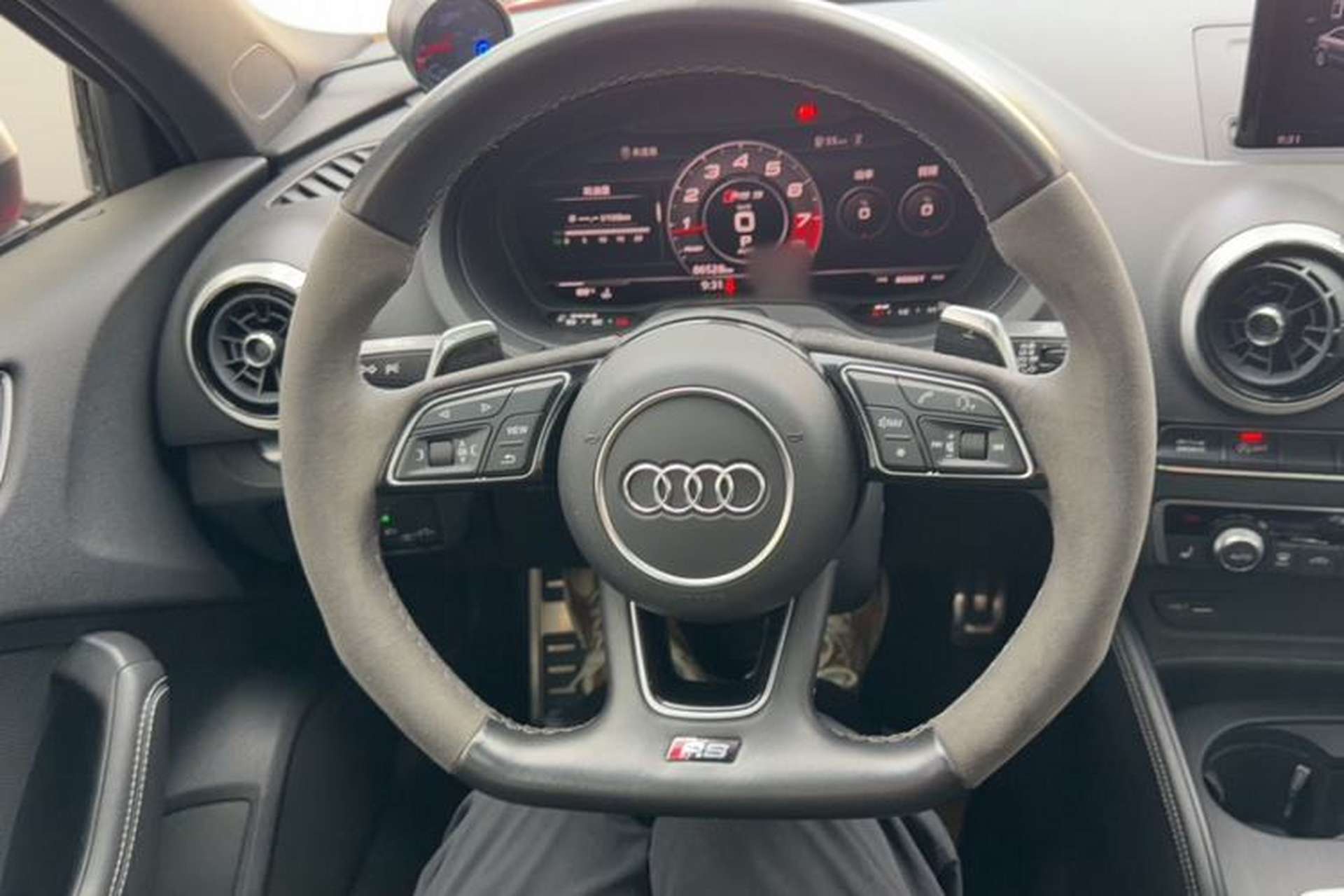 Used Audi RS 3 2017 RS 3 2.5T Limousine Interior 4