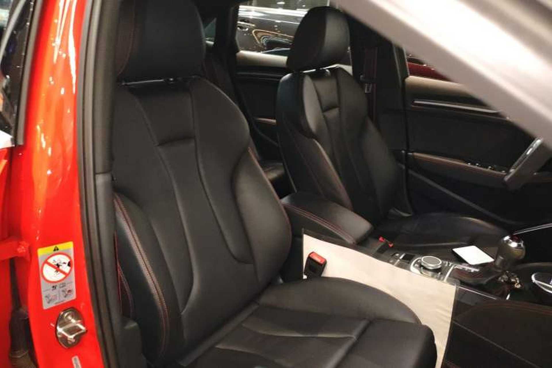 Used Audi RS 3 2017 RS 3 2.5T Limousine Right Front Seat