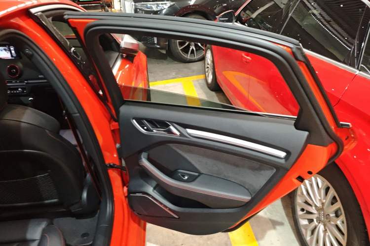 Used Audi RS 3 2017 RS 3 2.5T Limousine Right Rear Door Interior
