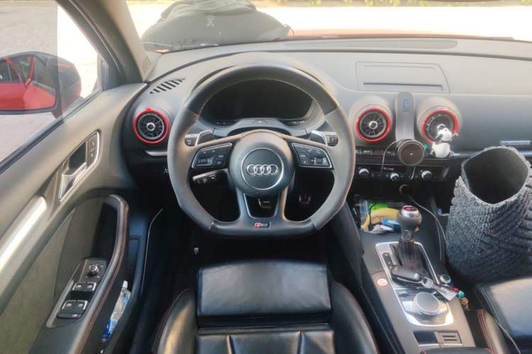 Used Audi RS 3 2017 RS 3 2.5T Limousine Steering Wheel