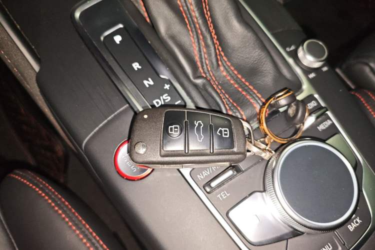 Used Audi RS 3 2017 RS 3 2.5T Limousine Vehicle Key