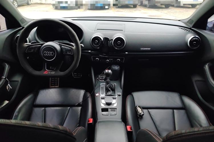 Used Audi RS 3 2017 RS 3 2.5T Limousine Center Console