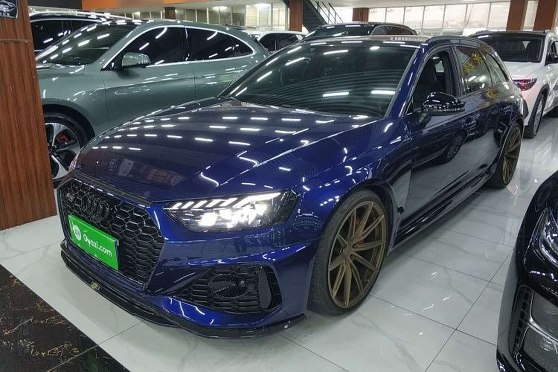 Used Audi RS 4 2021 RS4 Avant Obsidian Edition Front Left 45 Deg