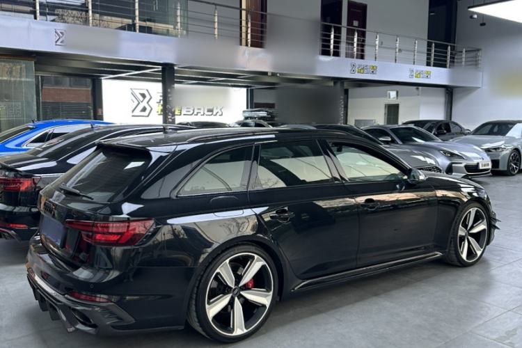 Used Audi RS 4 2019 RS 4 2.9T Avant Exterior 4