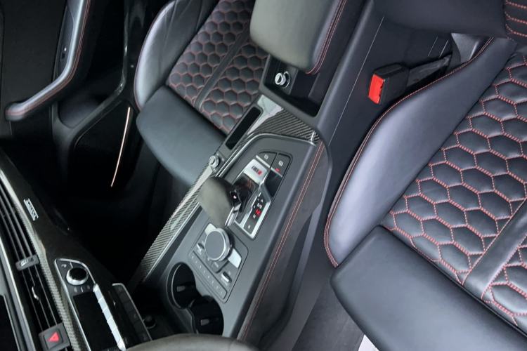 Used Audi RS 4 2019 RS 4 2.9T Avant Interior 2
