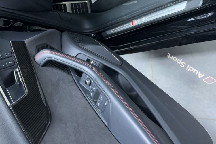 Used Audi RS 4 2019 RS 4 2.9T Avant Interior 3
