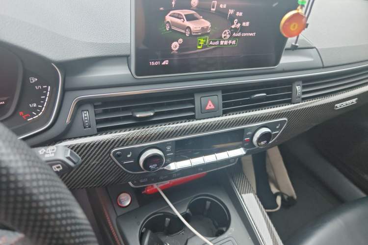 Used Audi RS 4 2019 RS 4 2.9T Avant Audio And AC Panel
