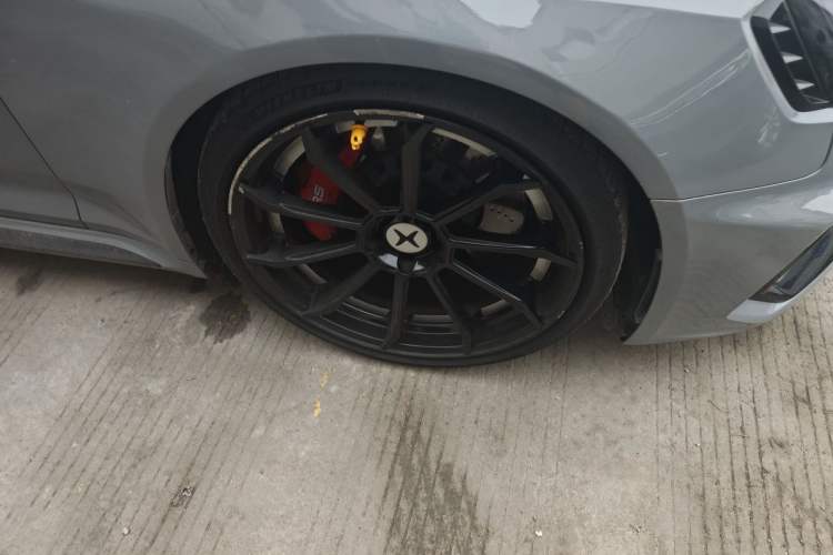 Used Audi RS 4 2019 RS 4 2.9T Avant Right Front Wheel Hub