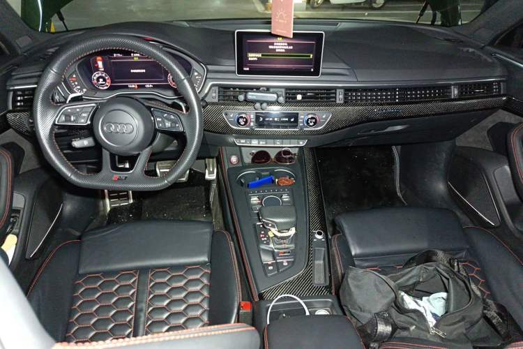 Used Audi RS 4 2019 RS 4 2.9T Avant Center Console