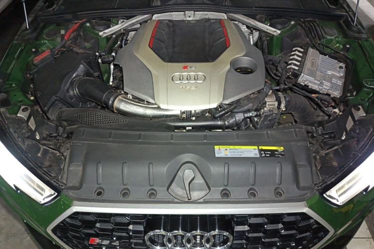 Used Audi RS 4 2019 RS 4 2.9T Avant Engine Bay