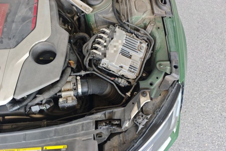 Used Audi RS 4 2019 RS 4 2.9T Avant Engine Bay Left