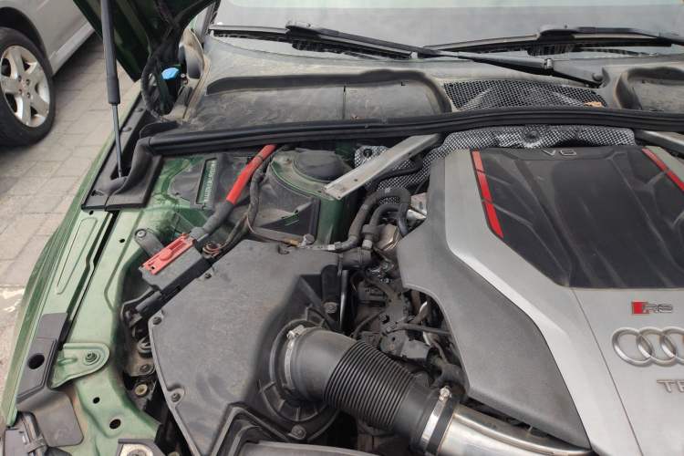 Used Audi RS 4 2019 RS 4 2.9T Avant Engine Bay Right