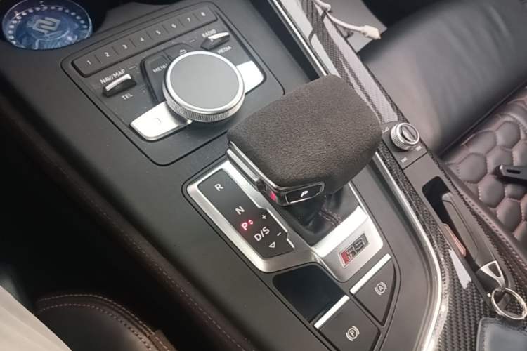 Used Audi RS 4 2019 RS 4 2.9T Avant Gear Lever